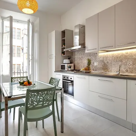Apartment Magenta By Mamo